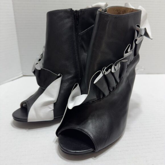 Jeffrey Campbell Sz 7 Black White Ruffle Boot Heel Boho Ankle Peep Toe Bootie - Picture 10 of 16
